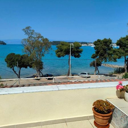 Sea Breeze - Home With A View Bouzaíika Exterior foto